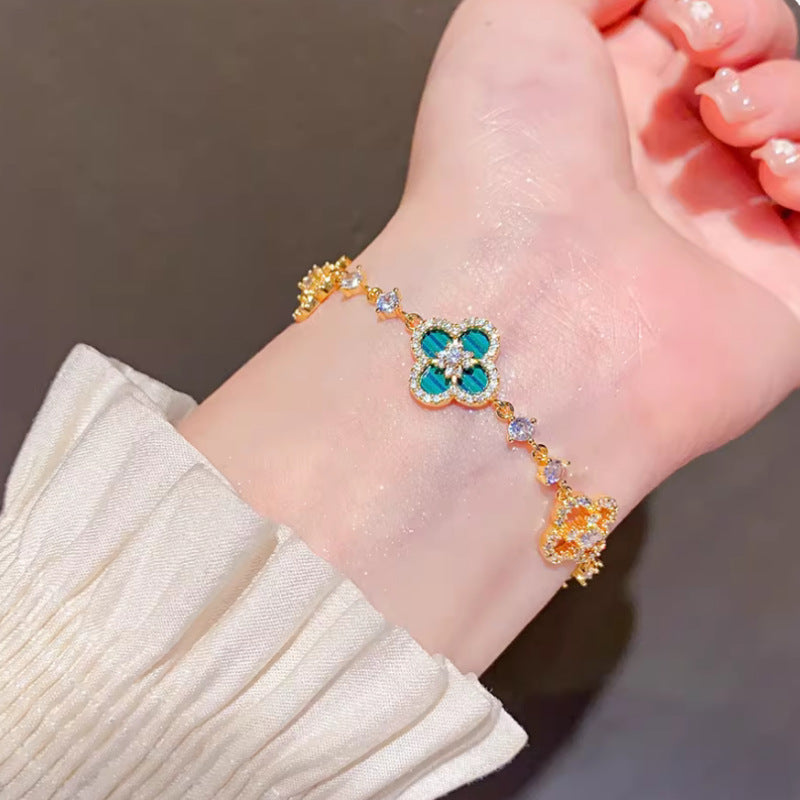 Light Luxury Cherry Blossom Pink Imitation Shell Four-Leaf Flower Bracelet for Girls, Lucky Clover Bracelet, Light Luxury Niche Bracelet, Exquisite Bracelet