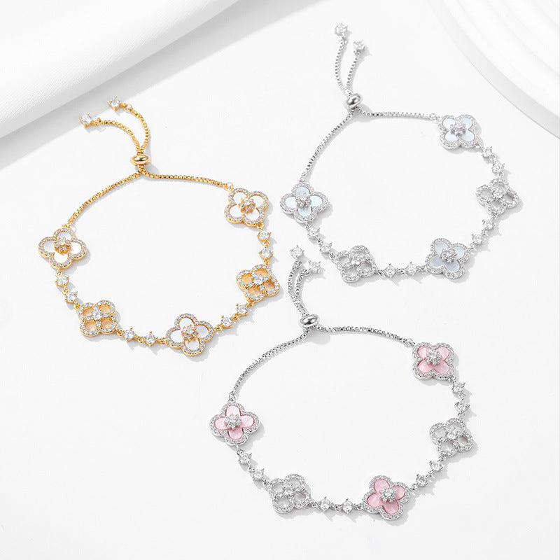 Light Luxury Cherry Blossom Pink Imitation Shell Four-Leaf Flower Bracelet for Girls, Lucky Clover Bracelet, Light Luxury Niche Bracelet, Exquisite Bracelet